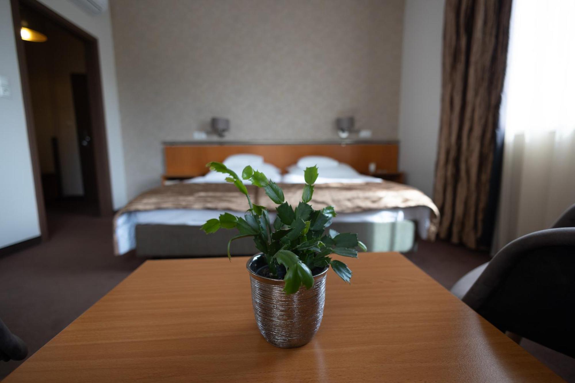 City Hotel Miszkolc Zewnętrze zdjęcie