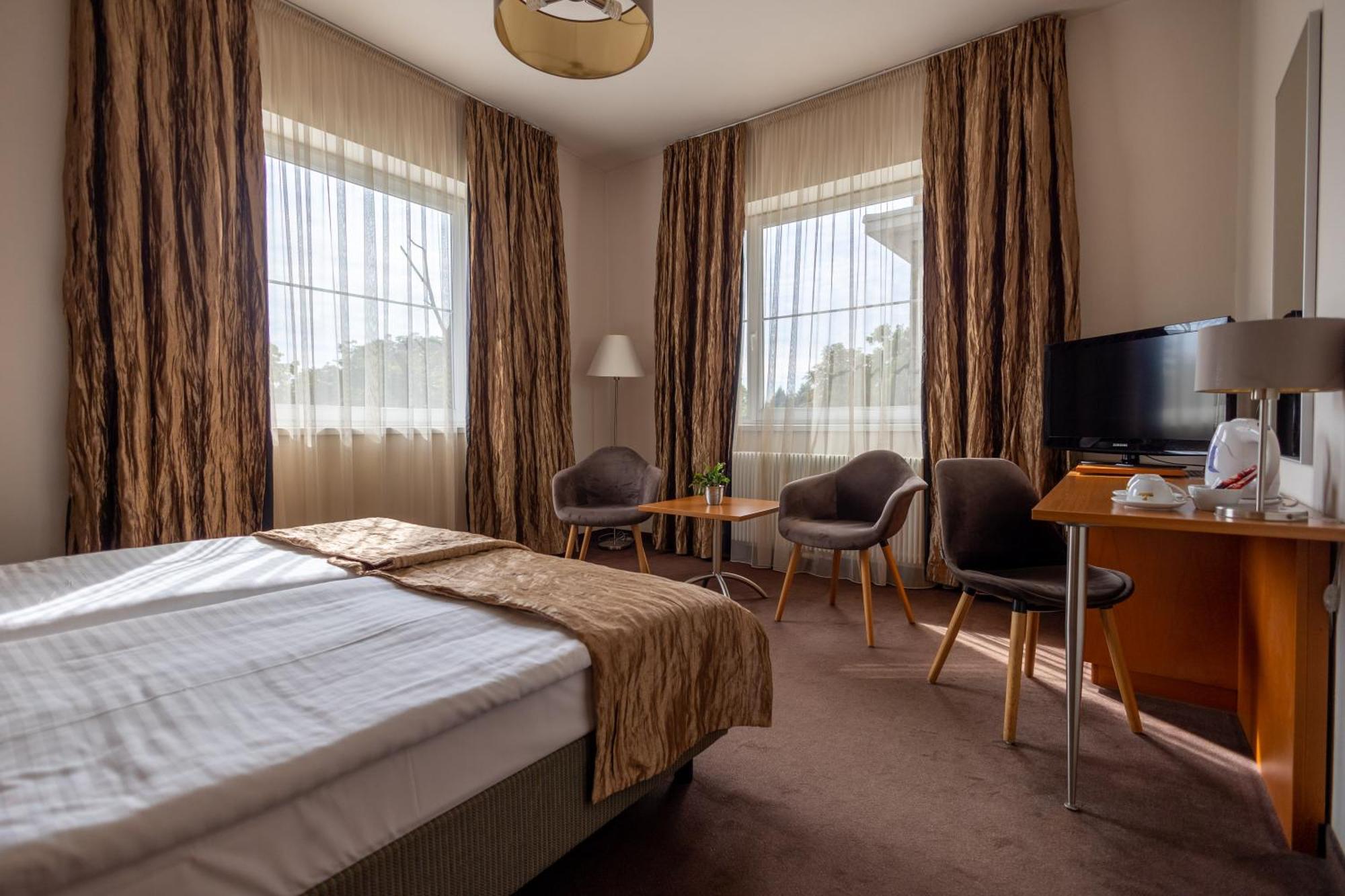 City Hotel Miszkolc Zewnętrze zdjęcie