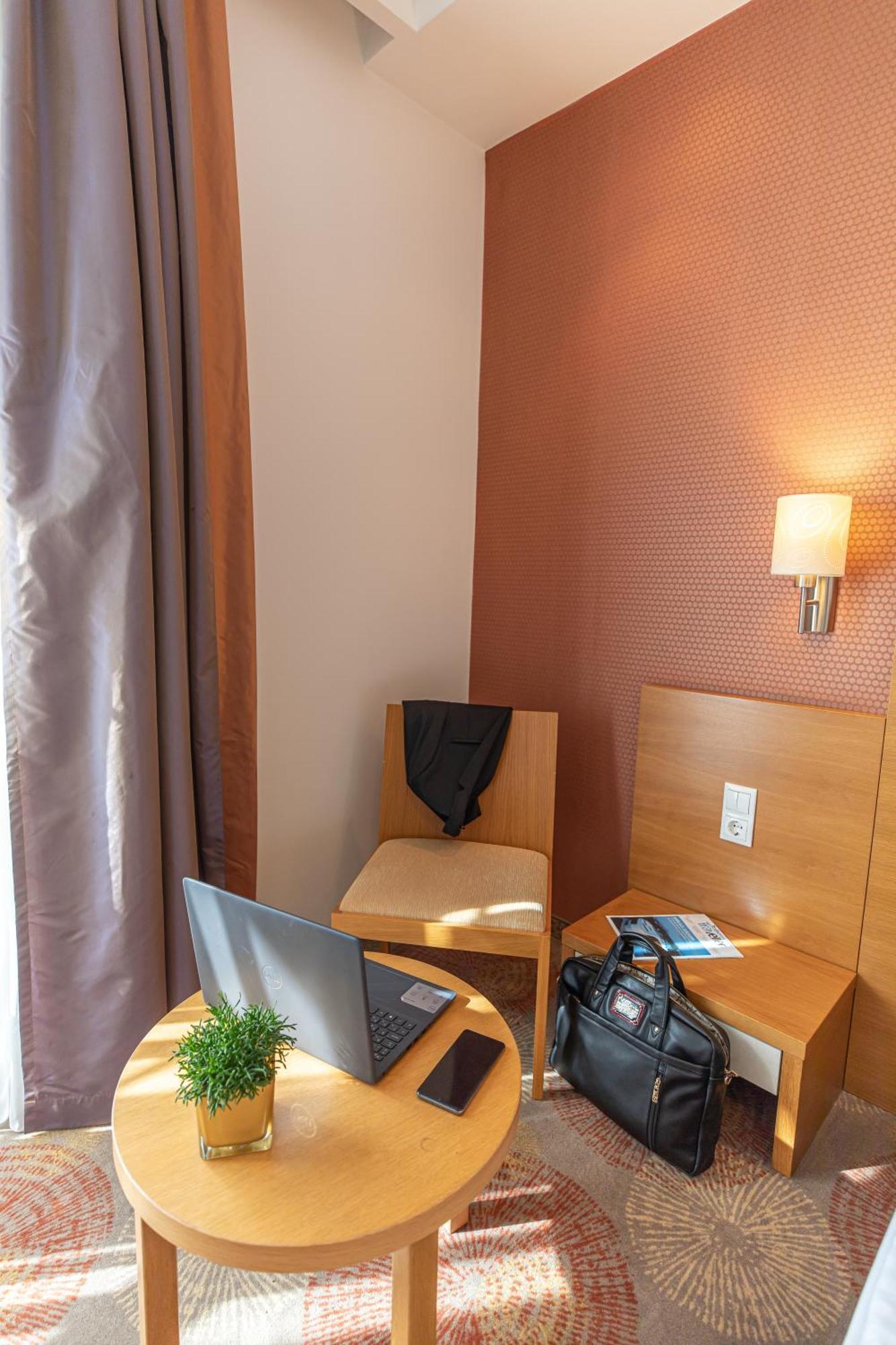 City Hotel Miszkolc Zewnętrze zdjęcie